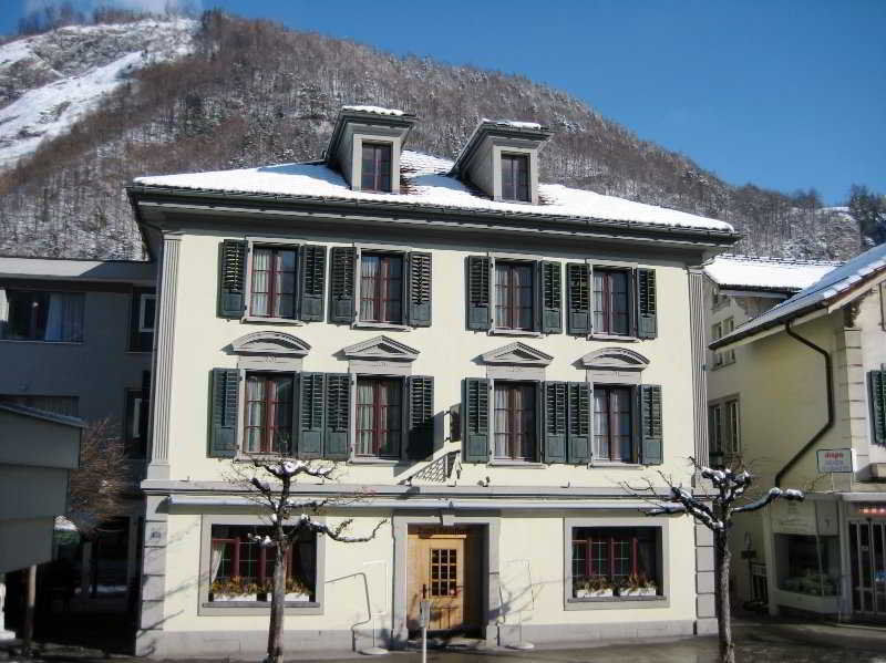 Hotel Rebstock Meiringen Exterior foto